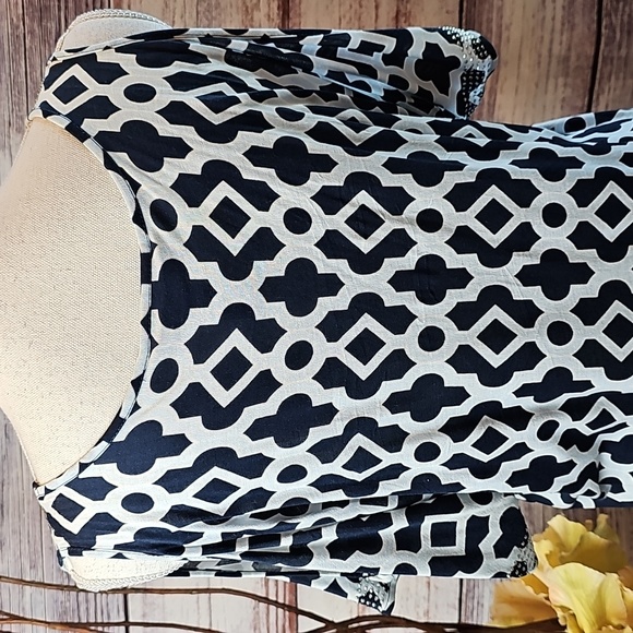 INC INTERNATIONAL CONCEPTS V NECK COLD SHOULDER SILVER ACCENTED BLOUSE TOP - Picture 7 of 13